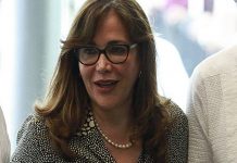 El TEPJF revoca amonestación pública a Yeidckol Polevnsky