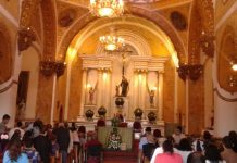 Iglesia ora por mujeres asesinadas, desaparecidas y víctimas de la violencia