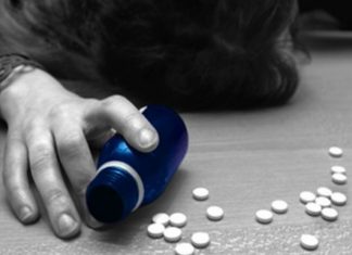 “El 70 % de las personas avisan previamente de su suicidio”, psicólogo