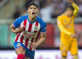 Regresa Alan Pulido a Chivas