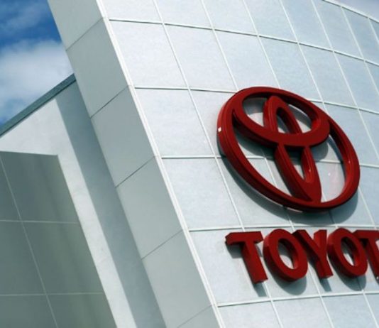 Toyota mudará producción de México a Estados Unidos: Trump