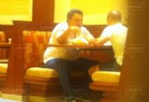 INE cierra expediente de los sobres de dinero a Pío López Obrador