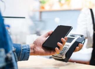 Sheinbaum busca menos circulación de efectivo y un mayor uso de pagos digitales