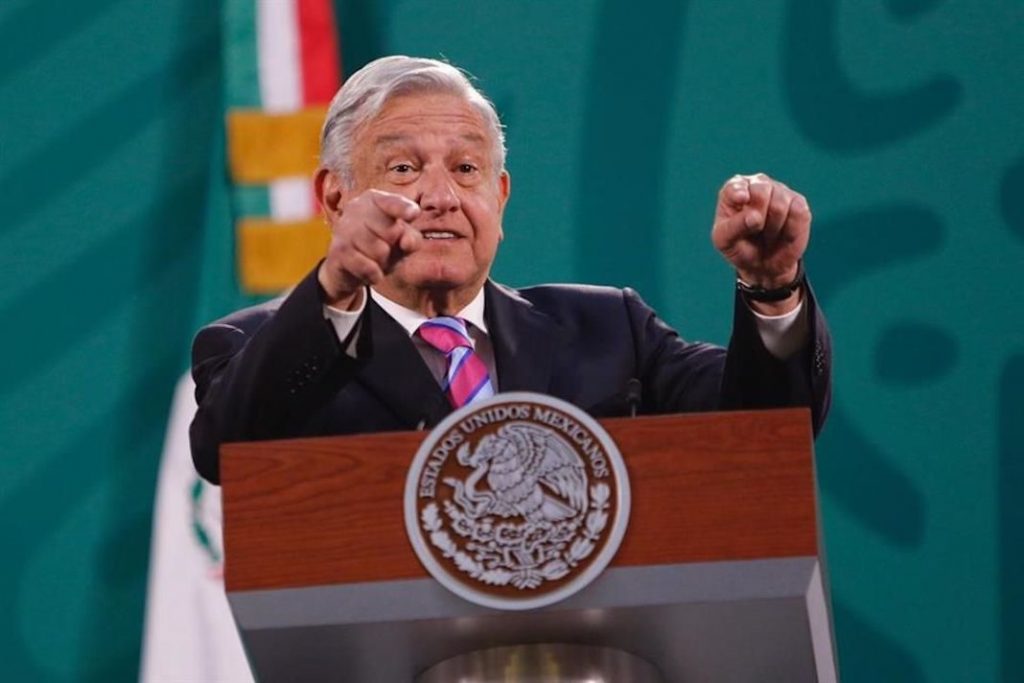 AMLO prevé crisis económica en 2025 para México PalabrasClaras.mx