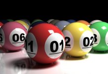 Esferas del sorteo de lotería powerball y mega millions