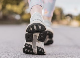 Este ritmo de caminata puede alargar la vida