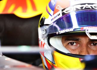 Checo Pérez logra espectacular registro en vuelta de carrera en Imola