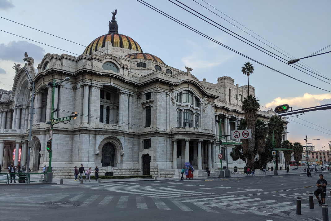BELLAS-ARTES-