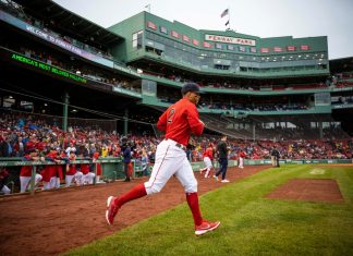 Los Medias Rojas pierden a Trevor Story por cirugía en el codo
