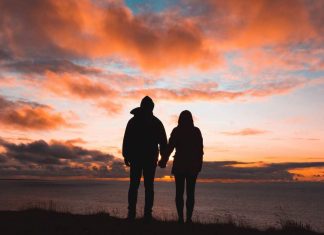 Claves para que el verano no termine con una crisis de pareja