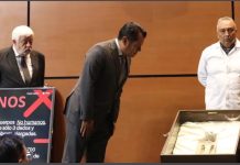 Tiran farsa alienígena de Maussan y el diputado morenista Gutiérrez Luna