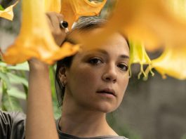 Natalia Lafourcade confirma que ya es madre