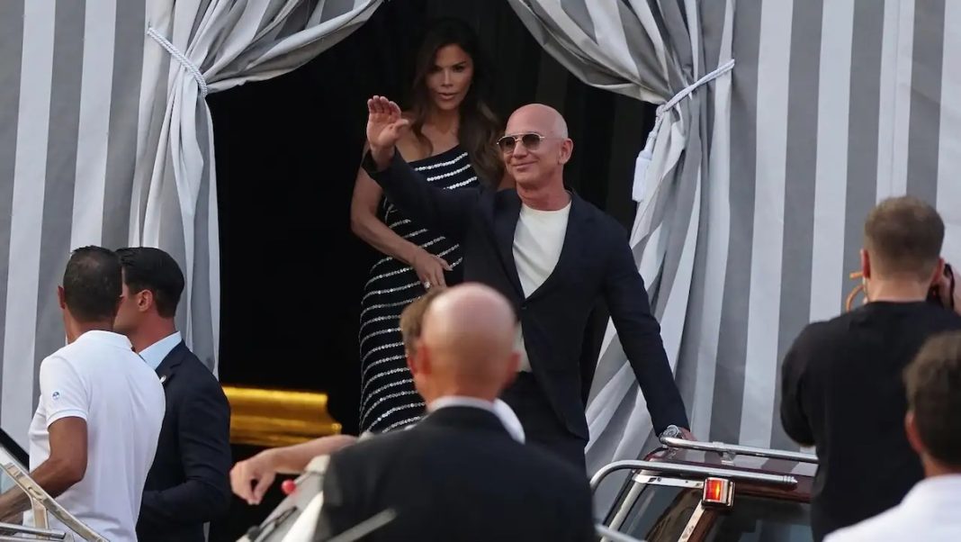 Lauren Sanchez Jeff Bezos