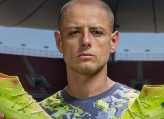 ‘Chicharito’ Hernández provoca burlas tras abanicar la pelota y fallar un gol