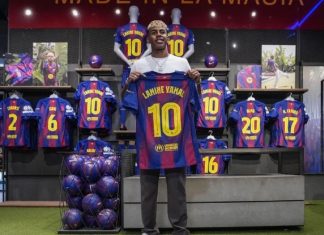 Lamine Yamal se convierte en el nuevo 10 del Barcelona
