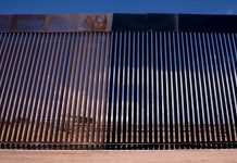 Trump pintará de negro el muro fronterizo para que se caliente más