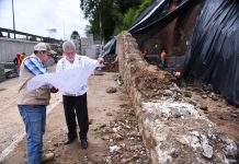 Supervisa Alberto Islas construcción de muro