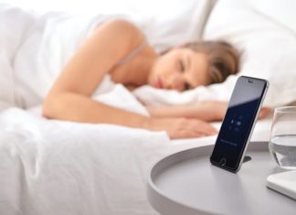 ¿Auriculares para relajarte y dormir mejor? Advertencias y consejos de uso