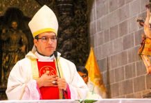 Acusan a obispo latinoamericano de tener 17 amantes