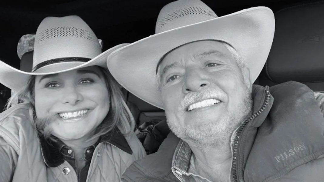 Víctor Cruz Russek Maru campos Esposo Chichuahua