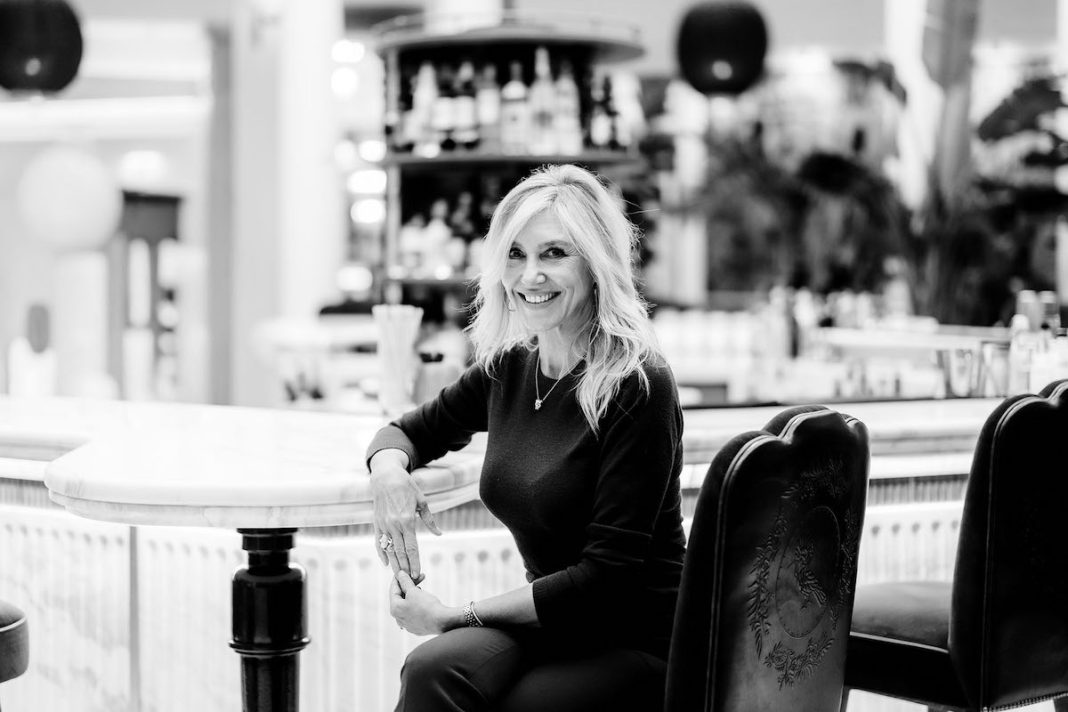 Marta Robles Escritora Periodista