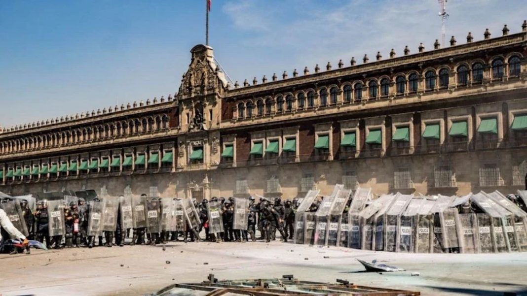 Palacio Nacional Marcha