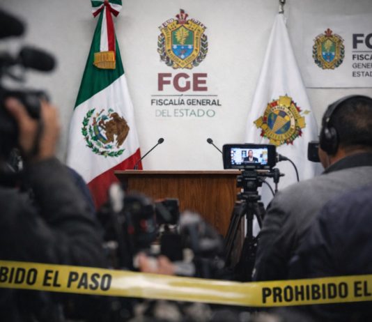 Opacidad y mordaza en la Fiscalía: Vinculan a proceso al periodista Rafael León bajo nuevas figuras delictivas