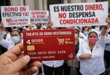 Trabajadores de Salud en Veracruz rechazan bonos con tarjetas restringidas
