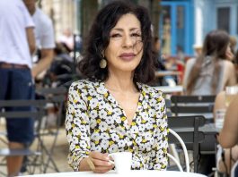 Yasmina Reza: “Es inútil preguntarse por el origen de la violencia”