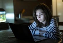 Iglesia alerta sobre acoso sexual digital contra menores