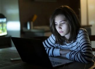 Empoderamiento digital femenino: la brecha que persiste