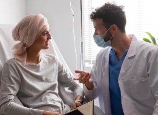Presupuesto contra cáncer en México cae mientras suben los casos