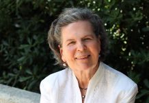 Rosa Navarro: “Las mujeres que dominan el lenguaje saben frenar los discursos altaneros de los hombres”