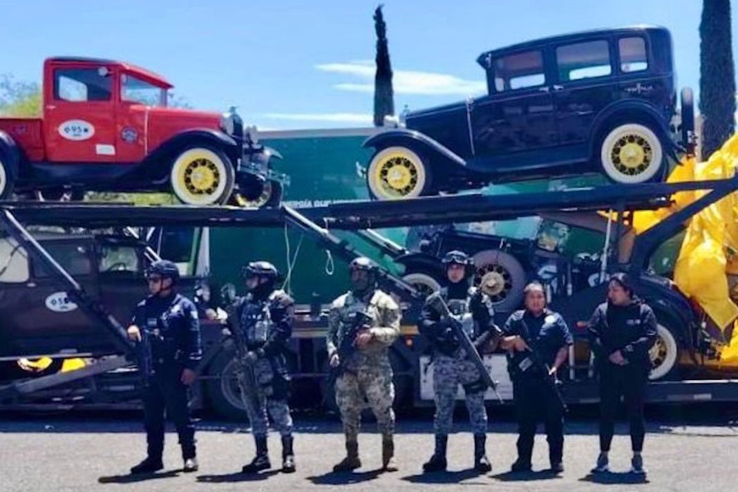 Vehículos, Colección