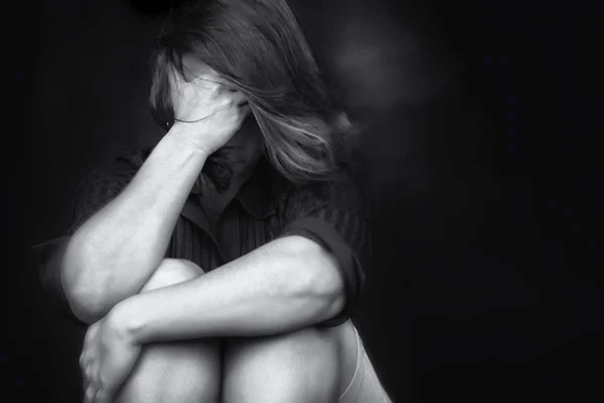 Llorar Mujer sufrir