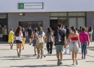 El sueño en la adolescencia, más parecido al de los adultos que al de la infancia