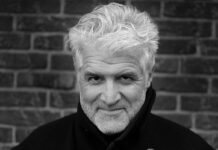 Gary Knight: “La forma en que se produce el periodismo de guerra supera la imaginación”