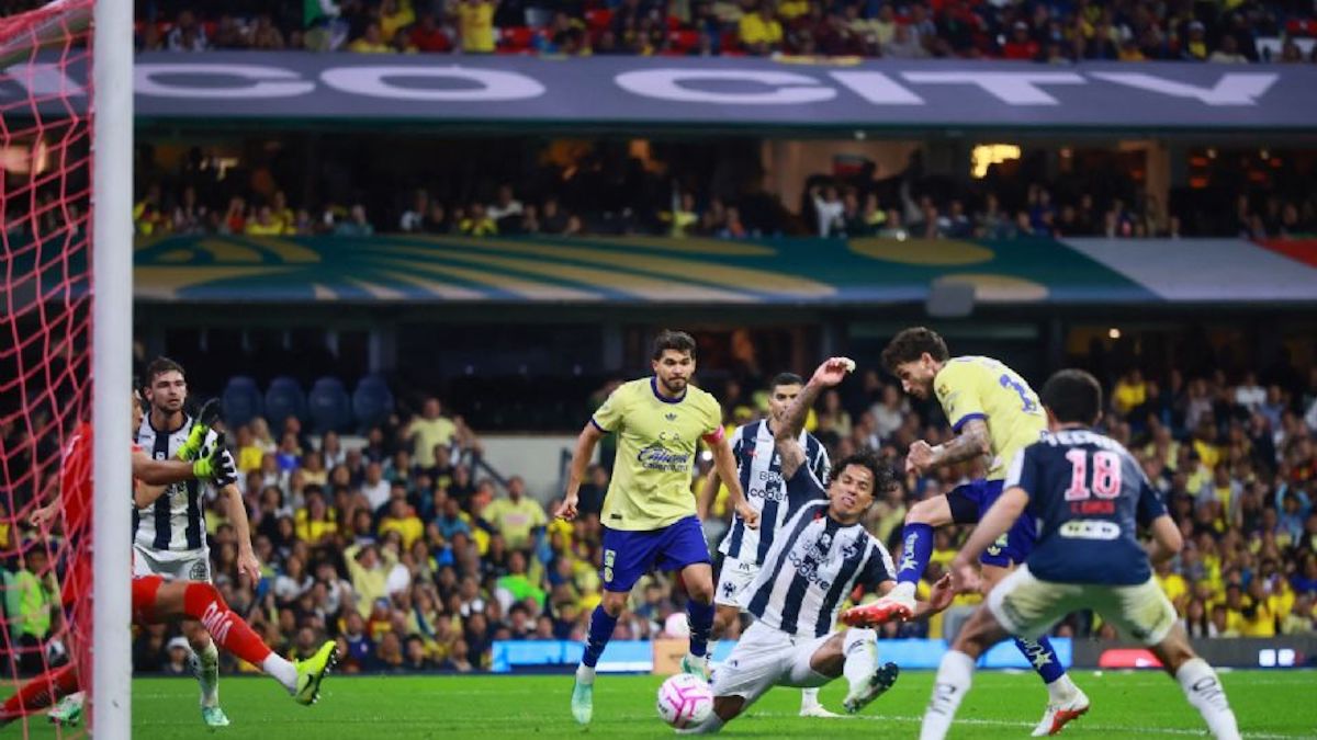 América